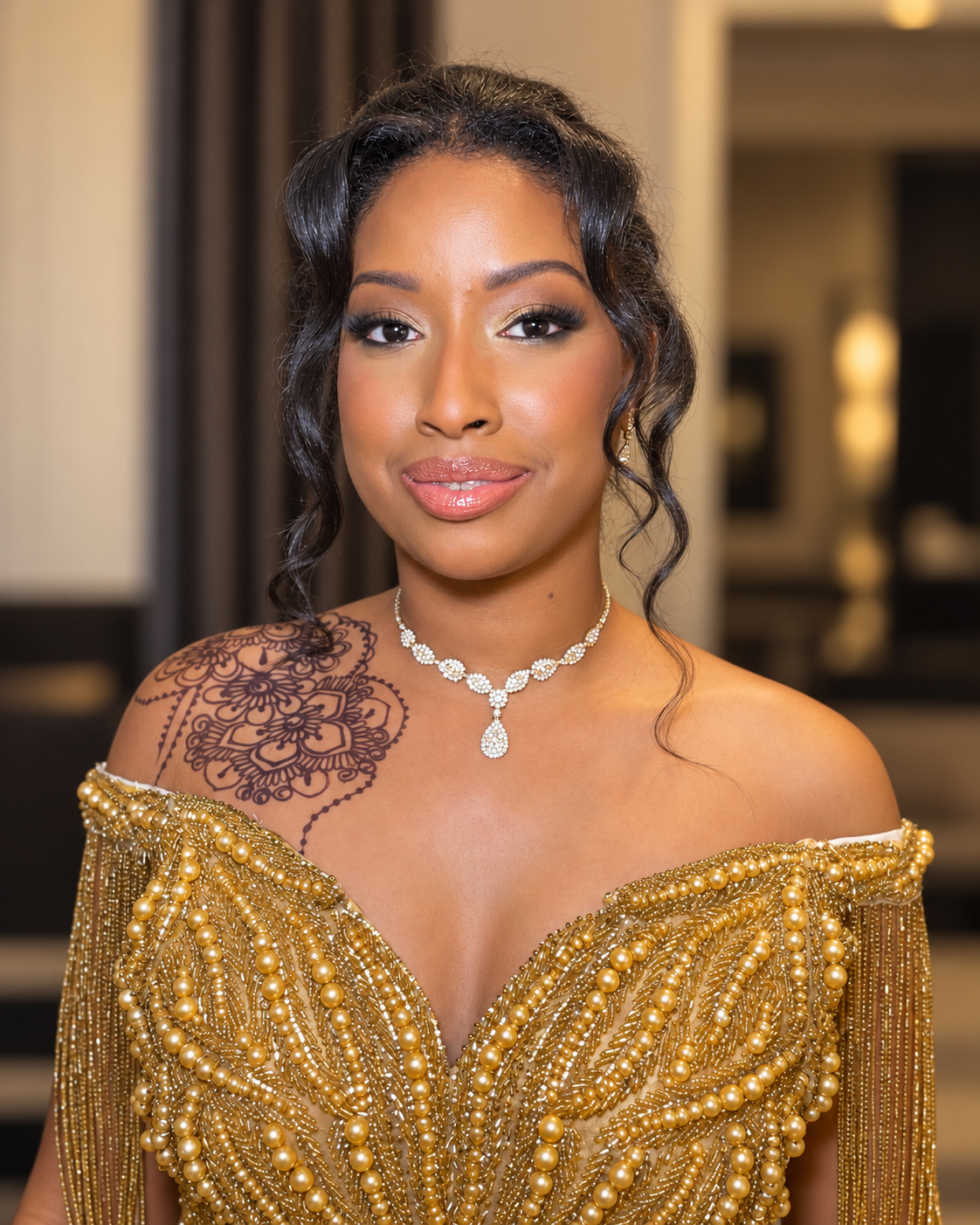 Bride Makeup Signature - maquillage mariée soft glam lumineux par Anjali Bride
